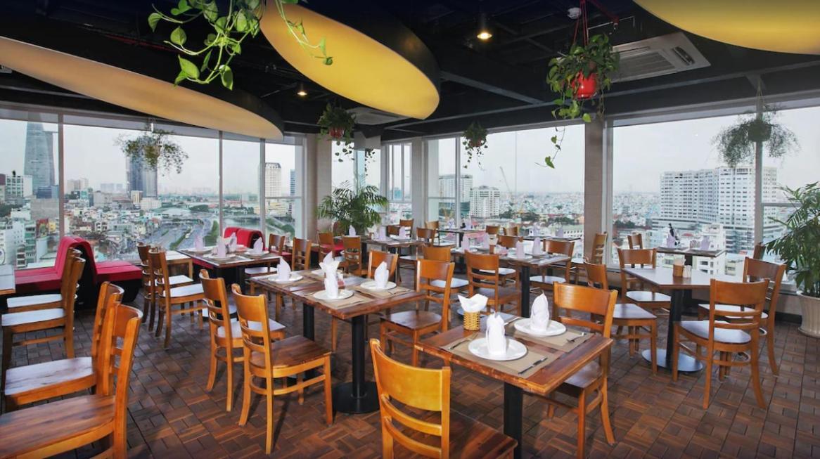Cozrum Lux - The Arrivals Hotel Ho-Chi-Minh-Stadt Exterior foto